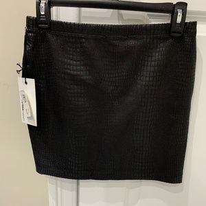 Brown snake print mini skirt